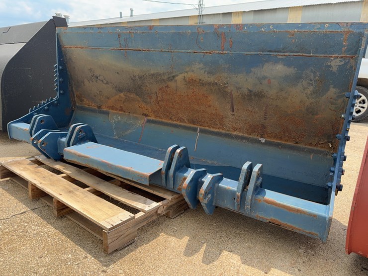 loader-bucket-image-3