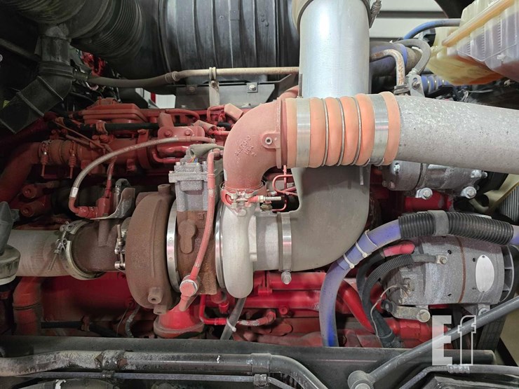 2013-kenworth-t800-image-20