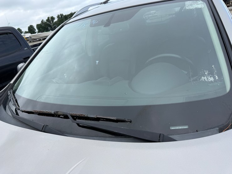 2010-nissan-rogue-image-49