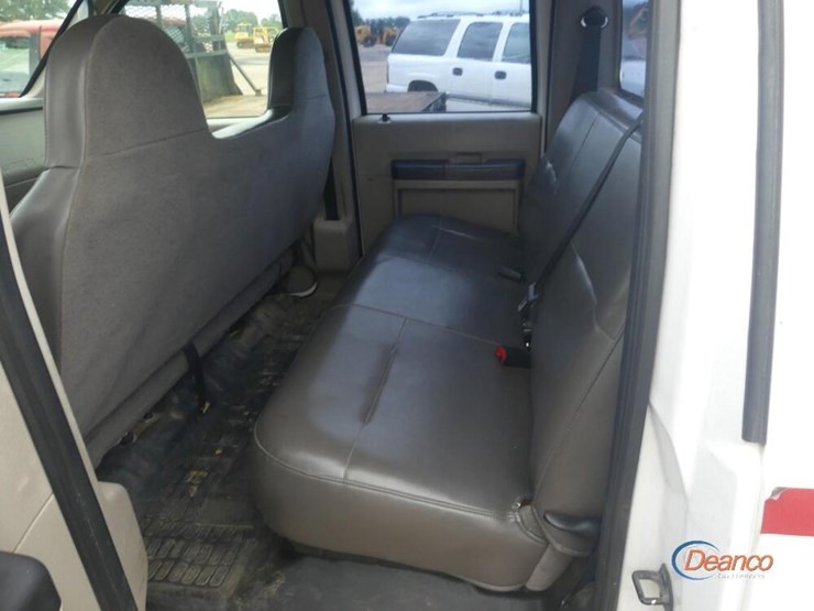 2014-ford-f250-xl-image-8