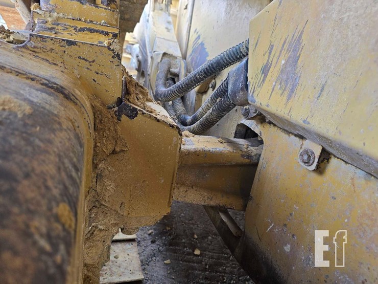 caterpillar-d6-lgp-image-32