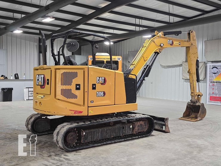 2021-caterpillar-306cr-image-3