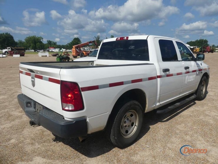 2014-dodge-ram-1500-image-2