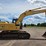 deere-200c-lc-image-2
