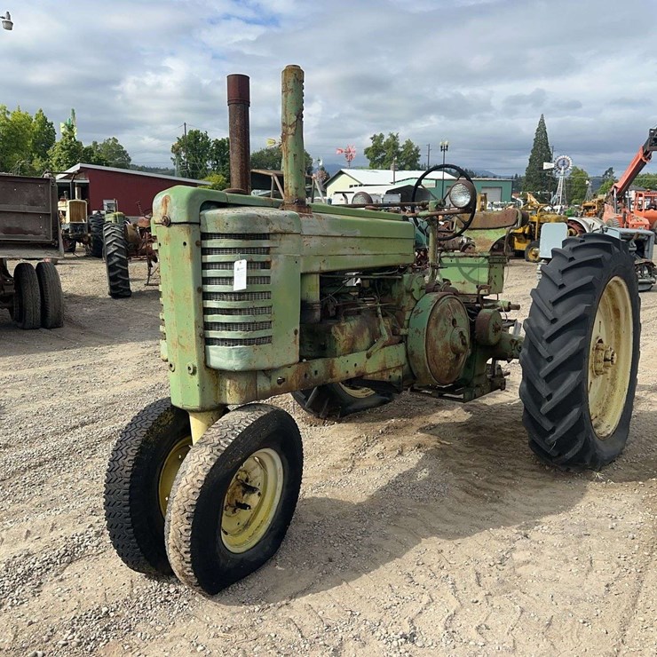 JOHN DEERE G
