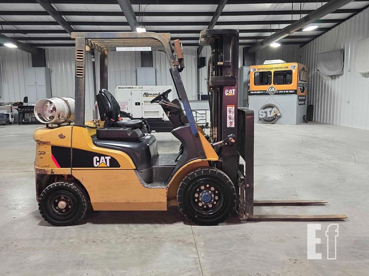 2018-caterpillar-gp25n-image-6