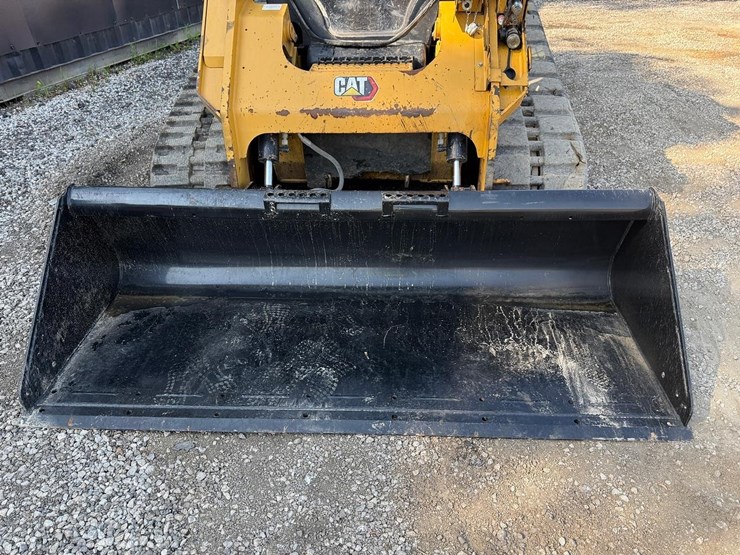 2022-caterpillar-299d3-xe-image-9