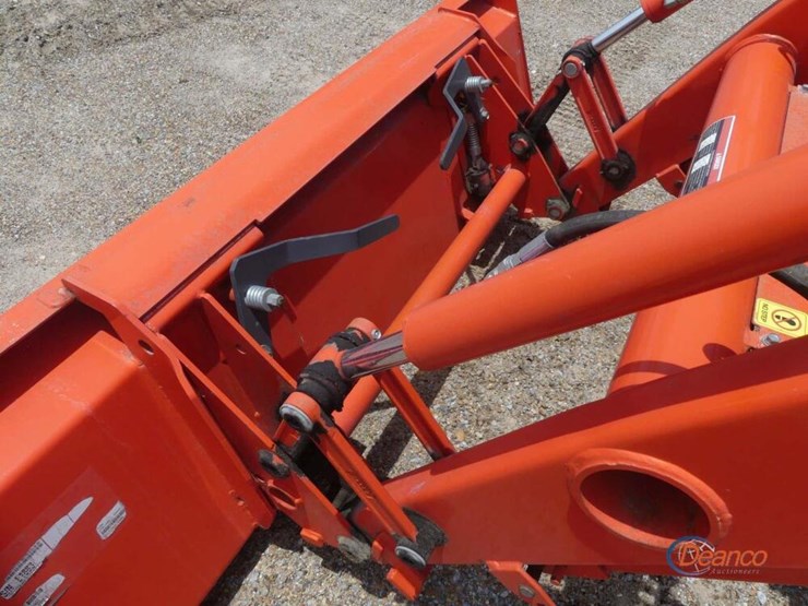 kubota-mx5200dt-image-7