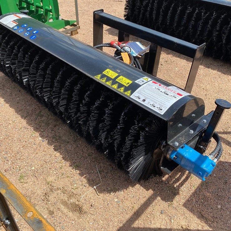 #14561 • New 2026 Mower King Angle Broom (Mosinee, WI)