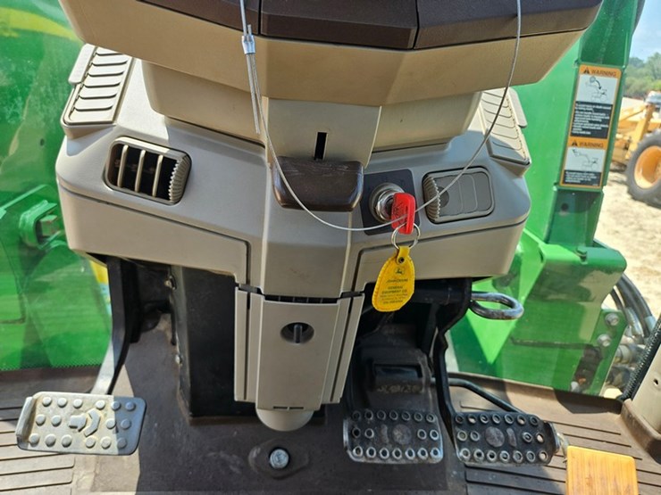 john-deere-6420-image-35