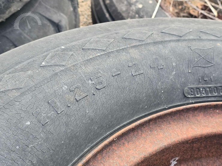 miscellaneous tires-with-rims-image-7
