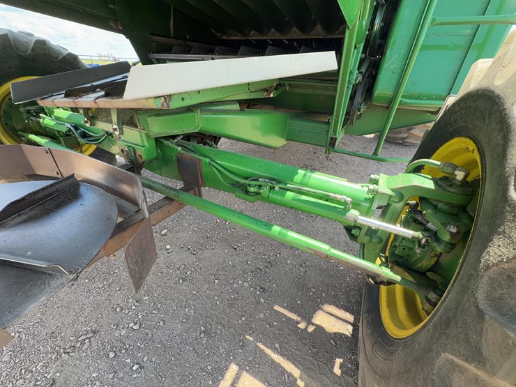 1981-john-deere-8820-image-28