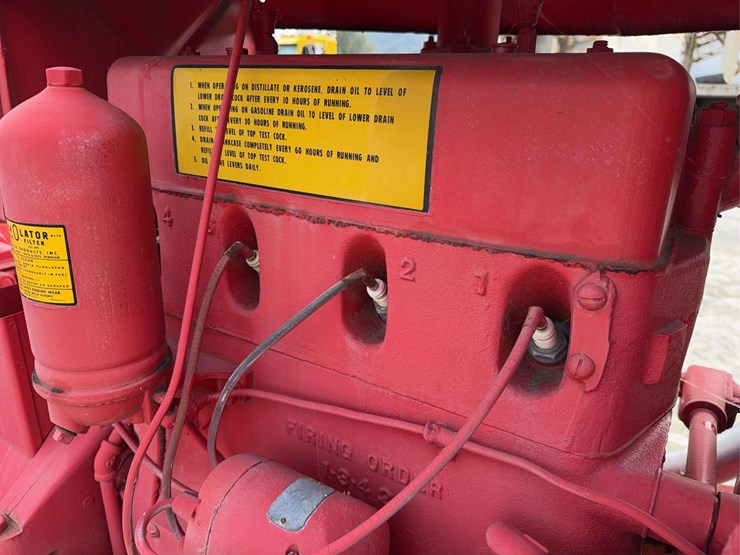 farmall-f-20-image-32