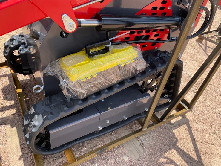 #5348-•-agt-ysrt14-skid-steer-loader-(mosinee,-wi)-image-13