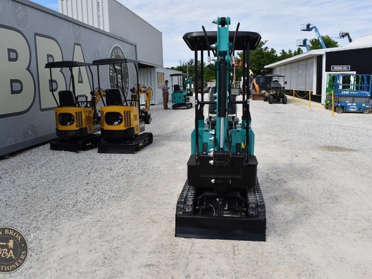 cfg-mini-excavator-45618-image-8