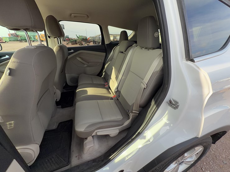 2013-ford-escape-image-21
