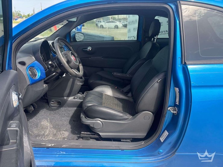 2016-fiat-500-image-12