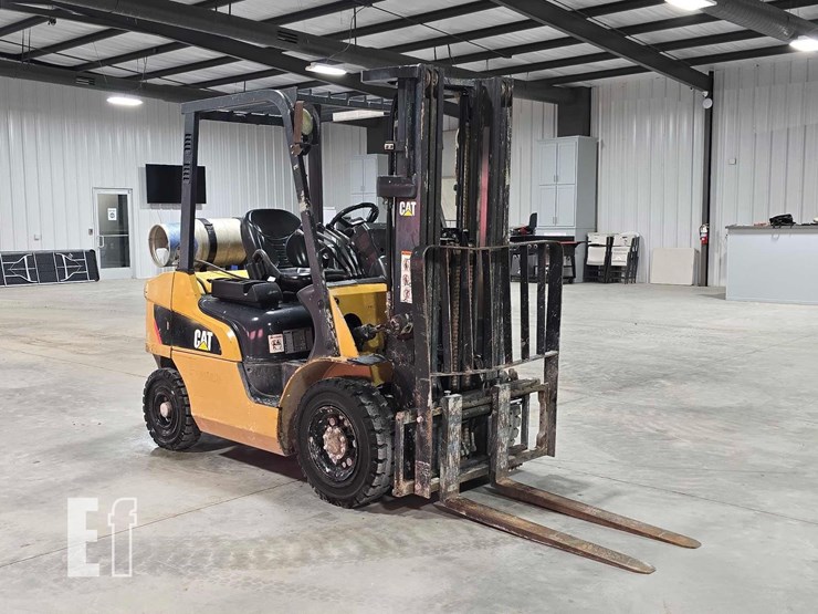 2018-caterpillar-gp25n-image-2