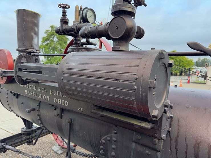 russell-portable-steam-engine-image-20