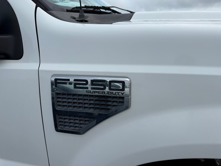 2008-ford-f250-image-96