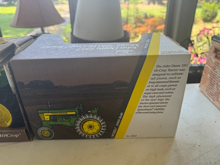 1957-john-deere-720-image-16