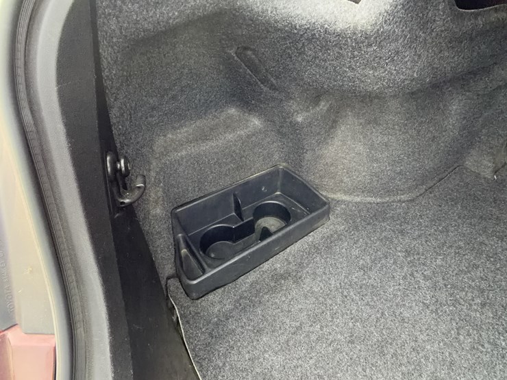 2005-toyota-avalon-sedan-image-25