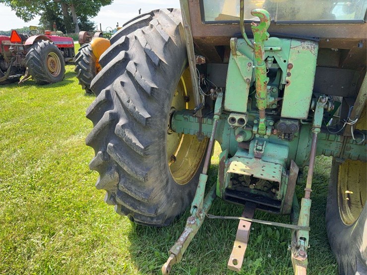 john-deere-4020-image-4