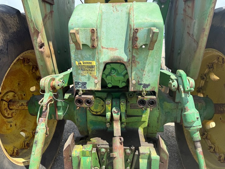 john-deere-4620-image-8