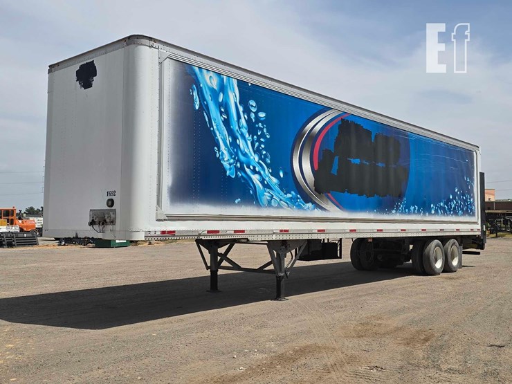 2002-strick-trailer-image-1