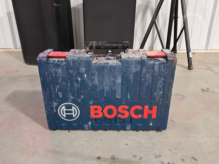 bosch-11264evs-1-inch-hammer-drill-image-1