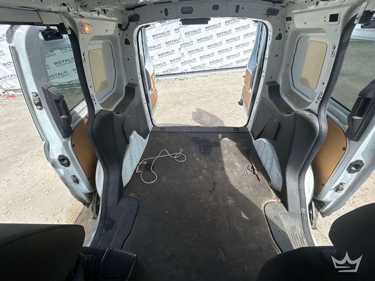 2015-fort-transit-connect-cargo-van-image-20