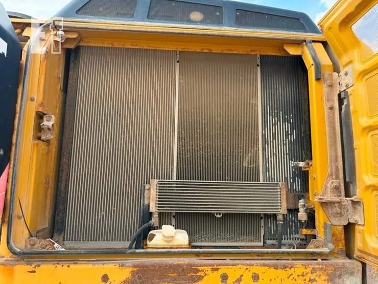 caterpillar-336e-image-29