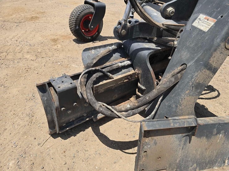 2015-bobcat-96-image-12