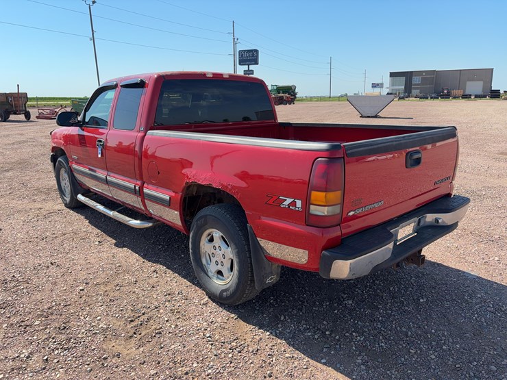 2001-chevrolet-silverado-1500-image-7