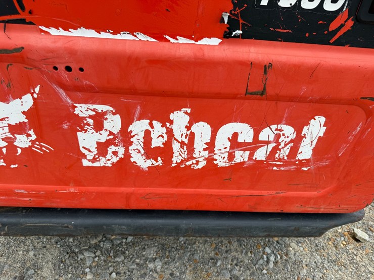 bobcat-t550-image-17