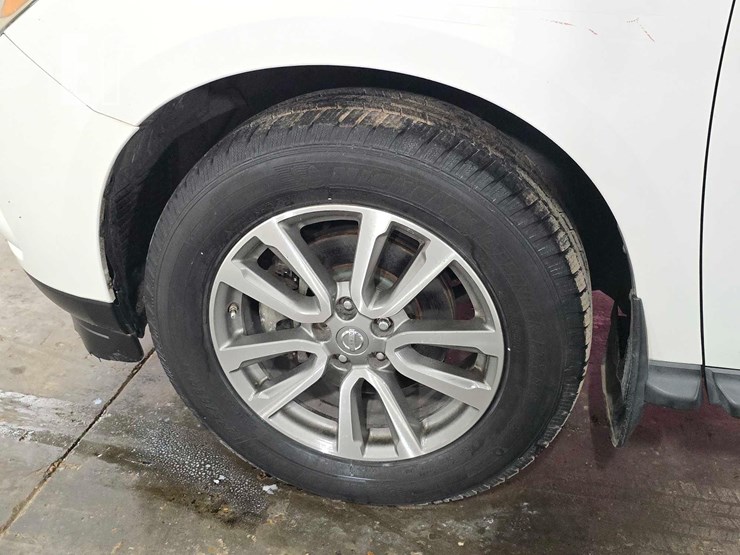 2013-nissan-pathfinder-image-20