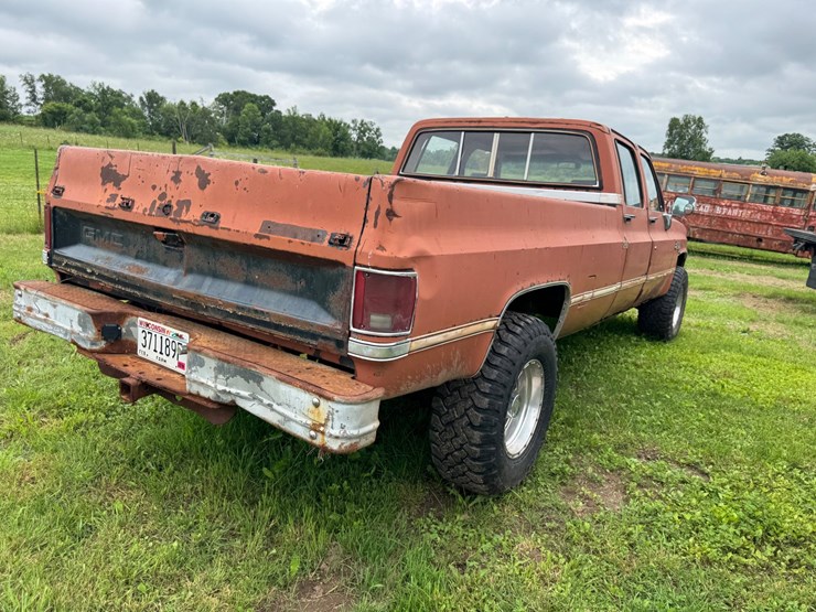 1986-gmc-3500-image-3