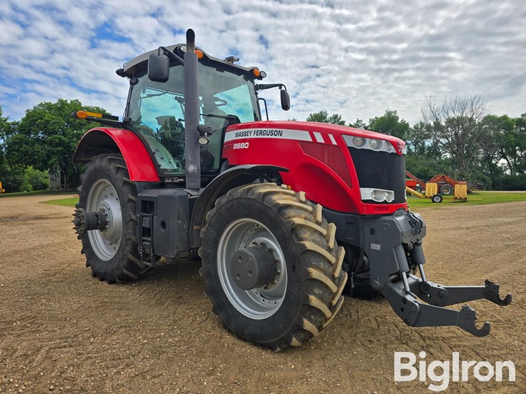2011-massey-ferguson-8680-image-3