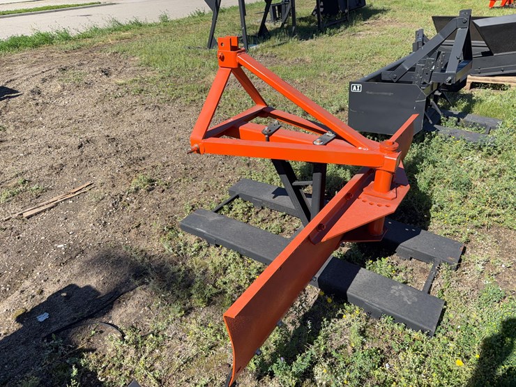 3-point-blade-image-2