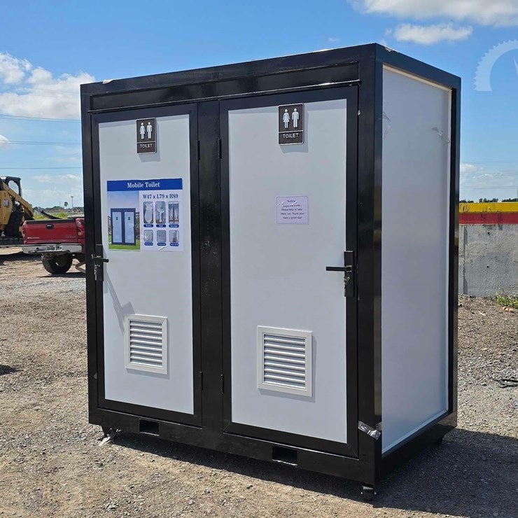 MOBILE TOILET