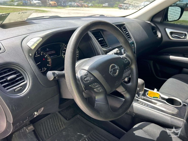 2018-nissan-pathfinder-image-13