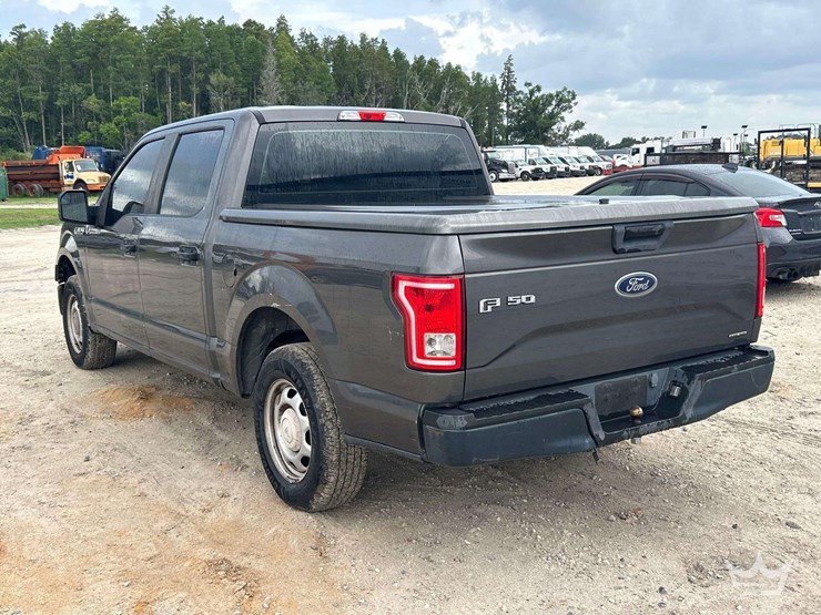 2015-ford-f150-image-4