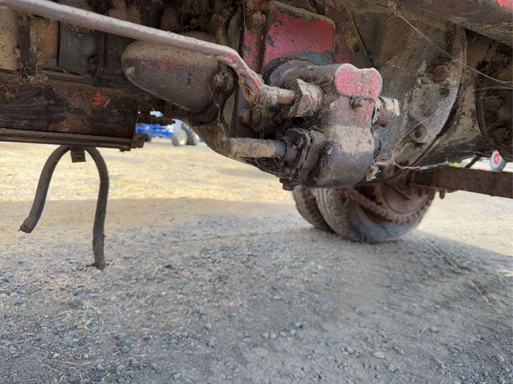 mack-c-cab-dump-truck-image-38