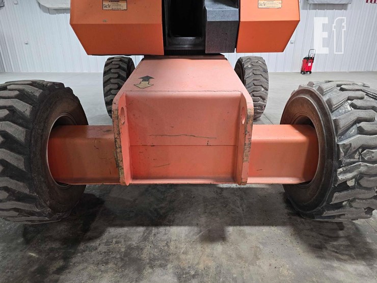 2006-jlg-660sj-image-19