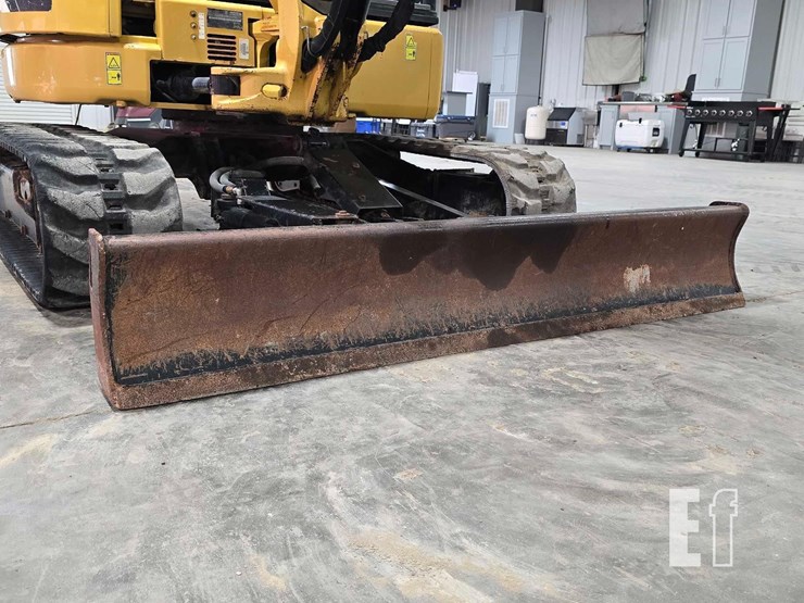 2017-caterpillar-304e2-cr-image-14