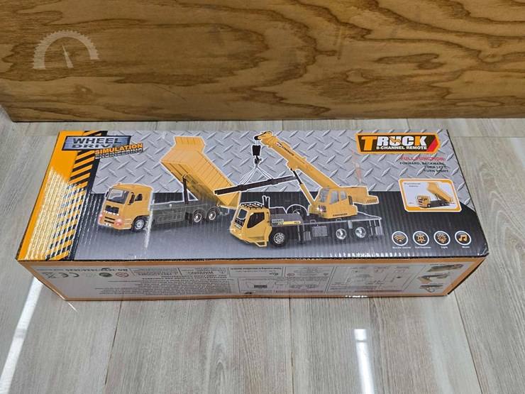 2026-future-remote-control-crane-toy-image-2