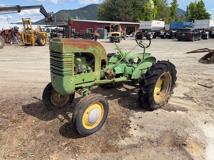 john-deere-la-image-1