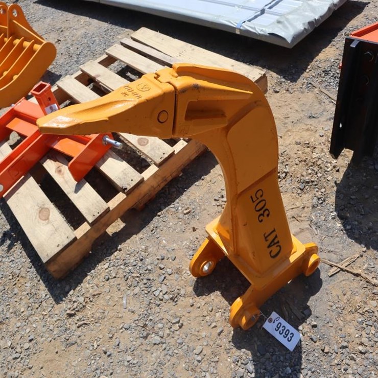 CATERPILLAR 305