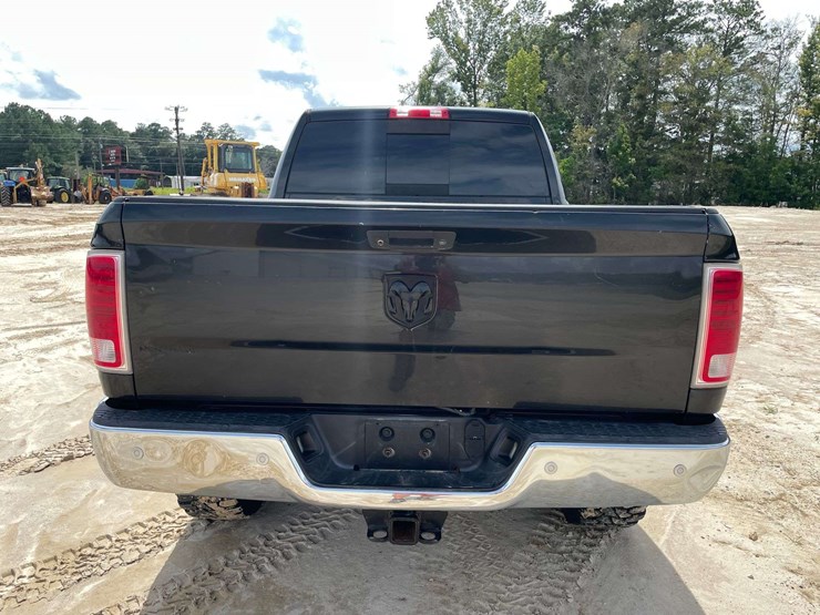 2016-dodge-ram-2500-image-6