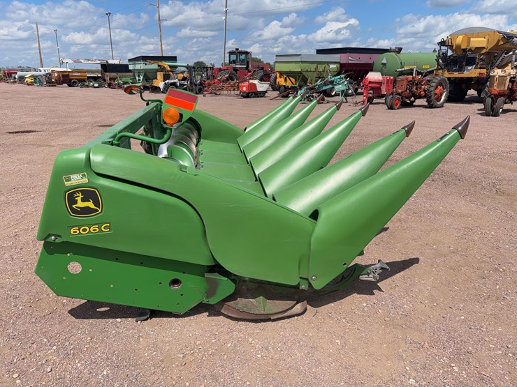 2009-john-deere-606c-image-4